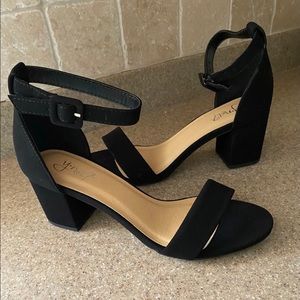 Y Not Black strap heels